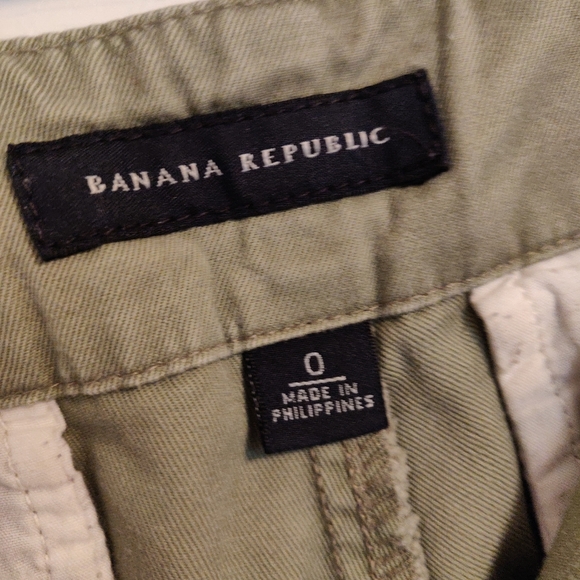 Banana Republic cotton shorts army green size 0 - Picture 3 of 6